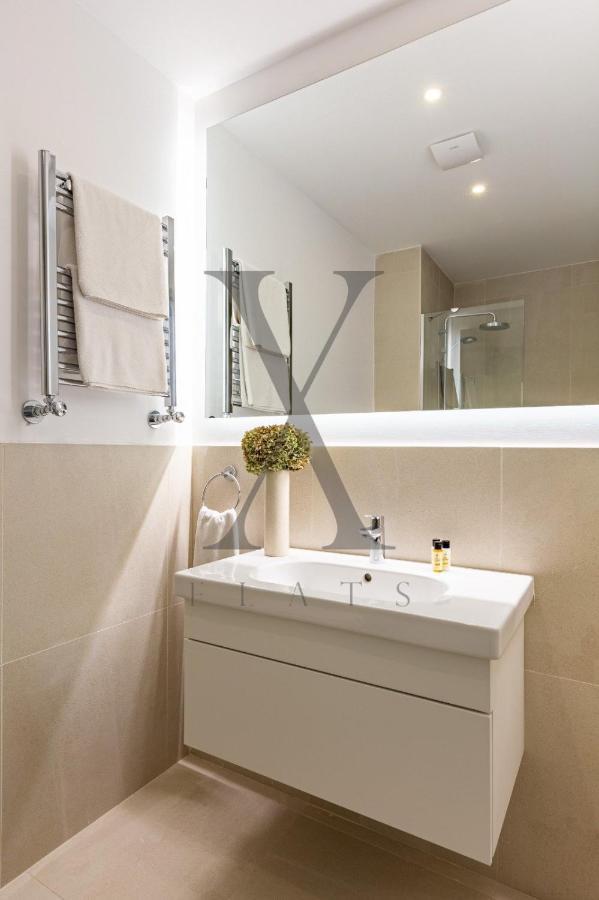 X Flats Vilhelm Apartment Istanbul Luaran gambar